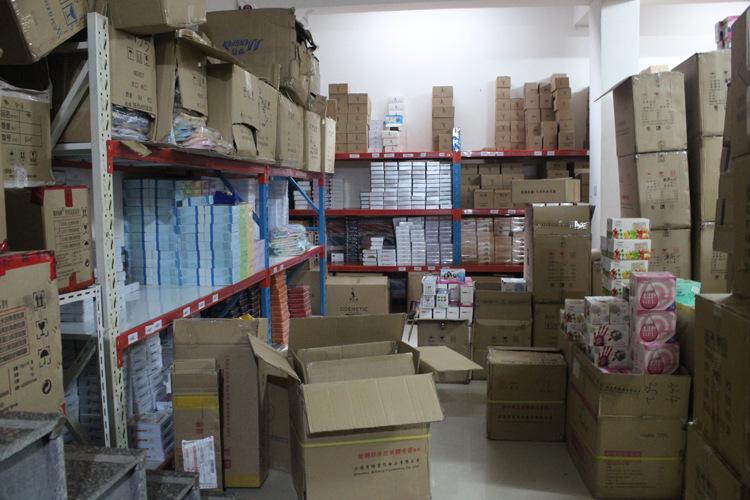 得力文具正品卡通迷你訂書機12訂書器學生獎品辦公用品